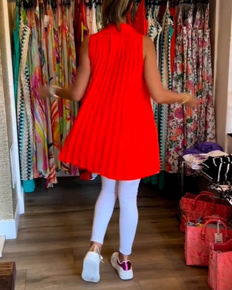 Laluna® | Sleeveless top with ruffles and lapels
