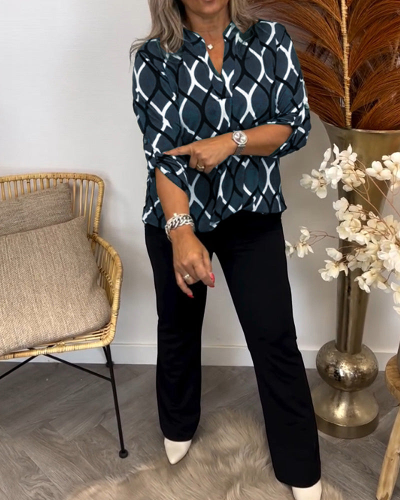 Casual blouse with long sleeves and print