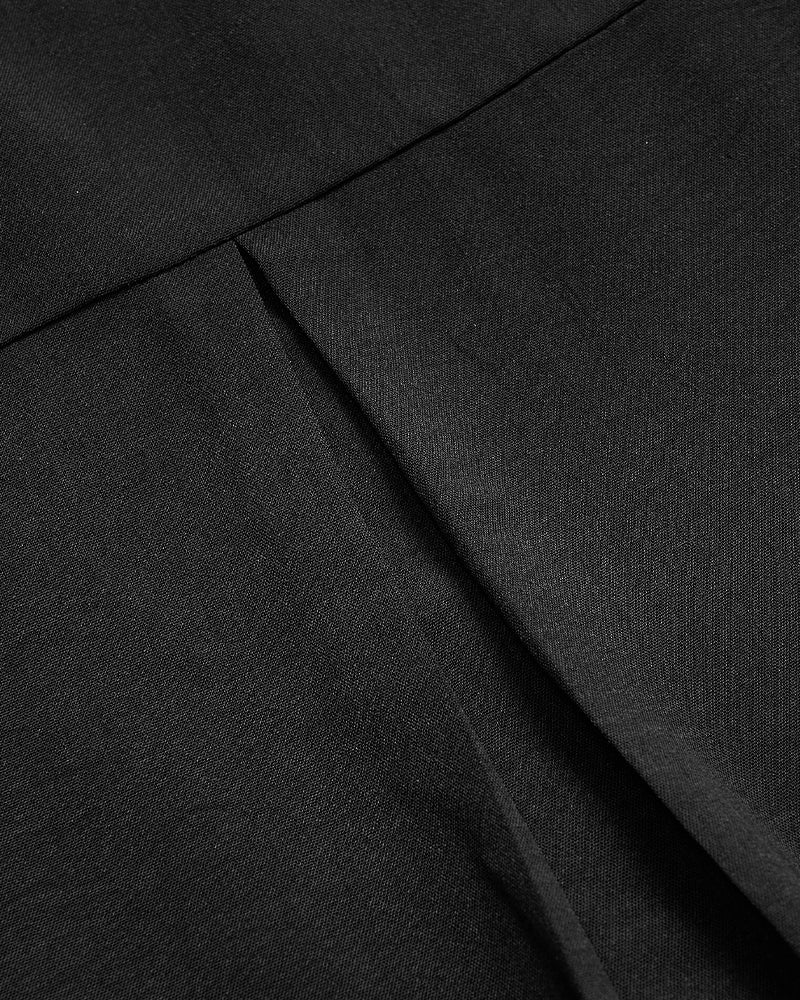 Laluna® | Casual Top Featuring Sequin Detail and Button Accents