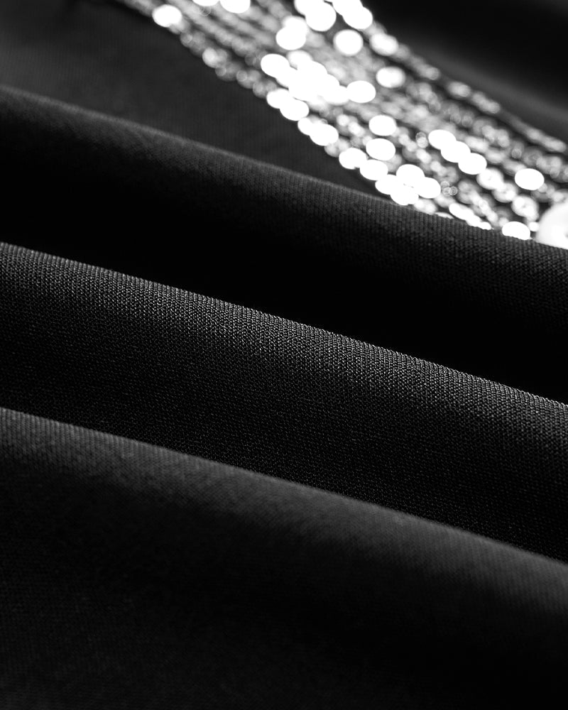 Laluna® | Casual Top Featuring Sequin Detail and Button Accents