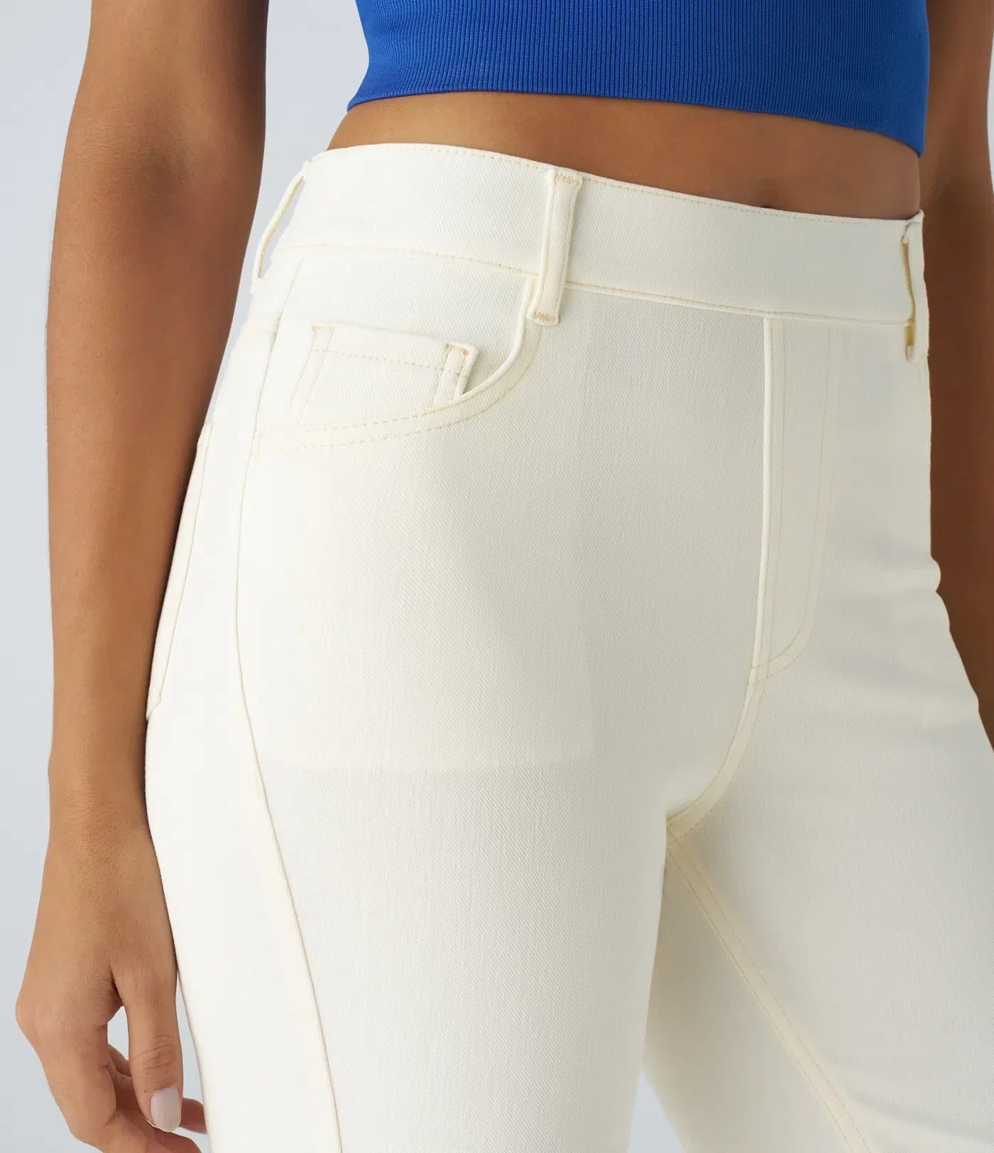 Lotte | Stretchy and Cozy High-Waisted Trousers
