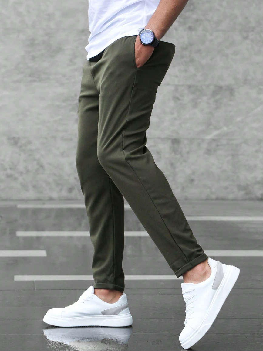 Modern stretch pants for men