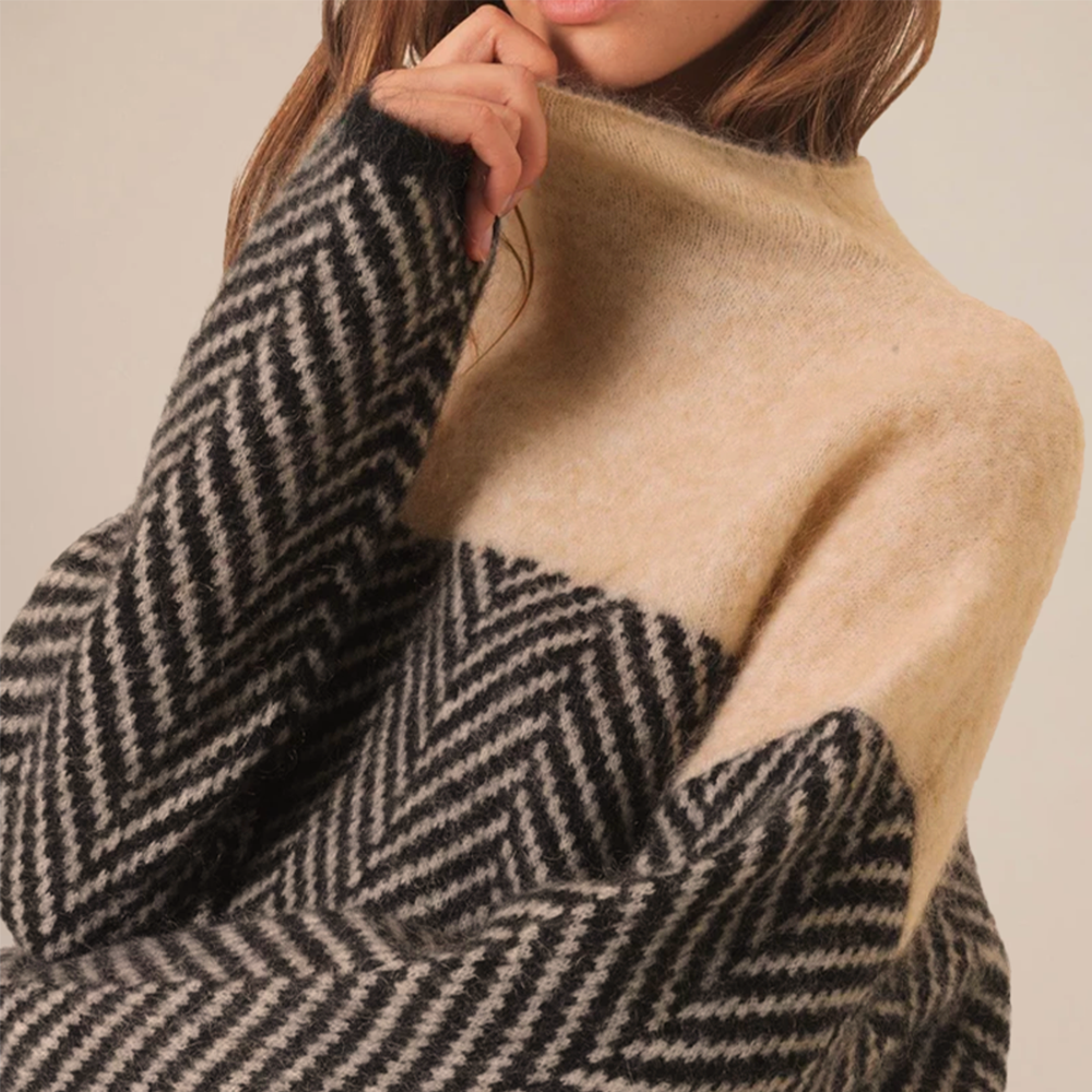 Laluna® | Cozy Turtleneck Knit Sweater