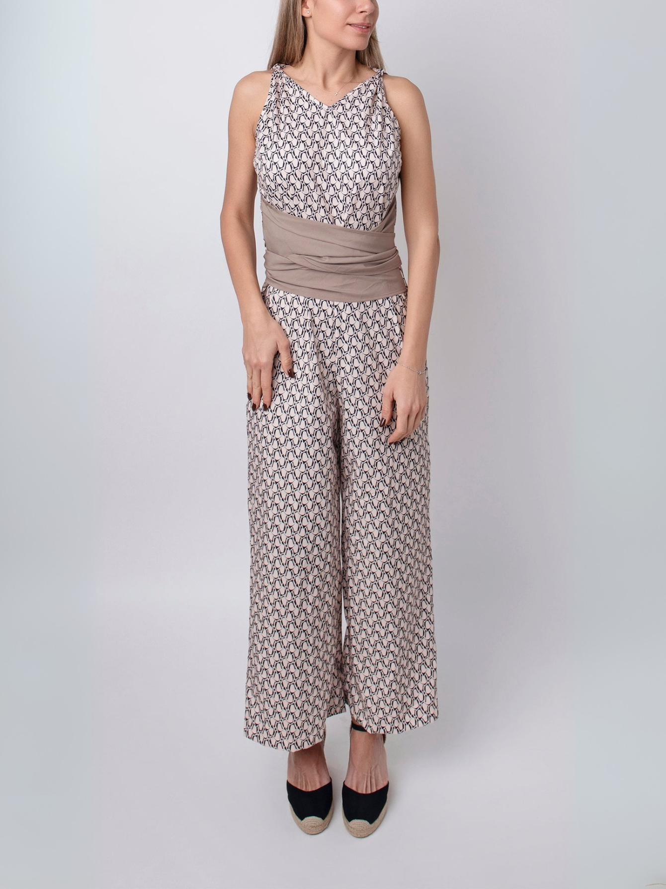 Laluna® | Sleeveless jumpsuit with round neck