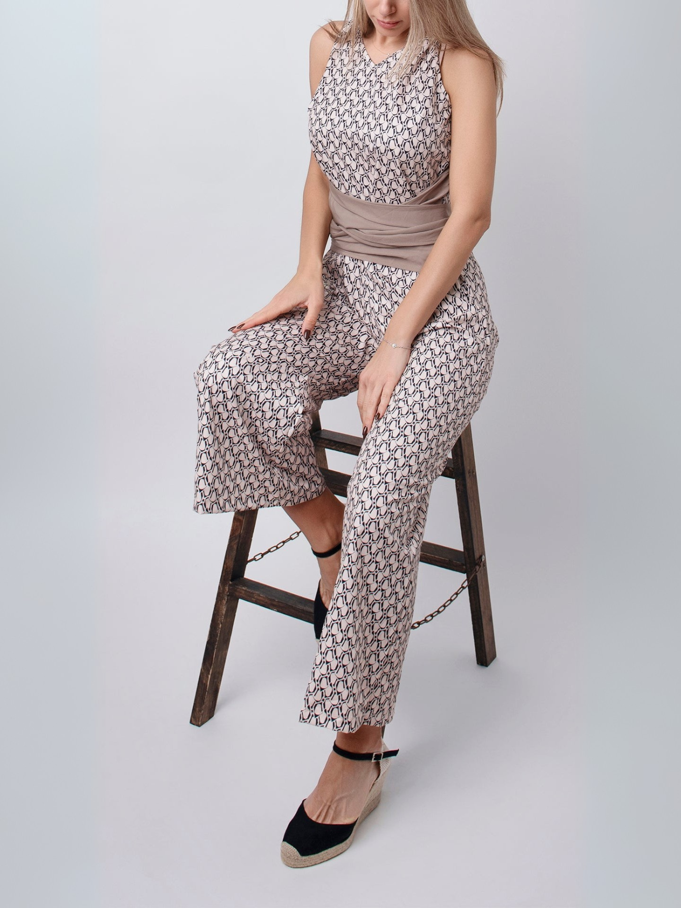 Laluna® | Sleeveless jumpsuit with round neck