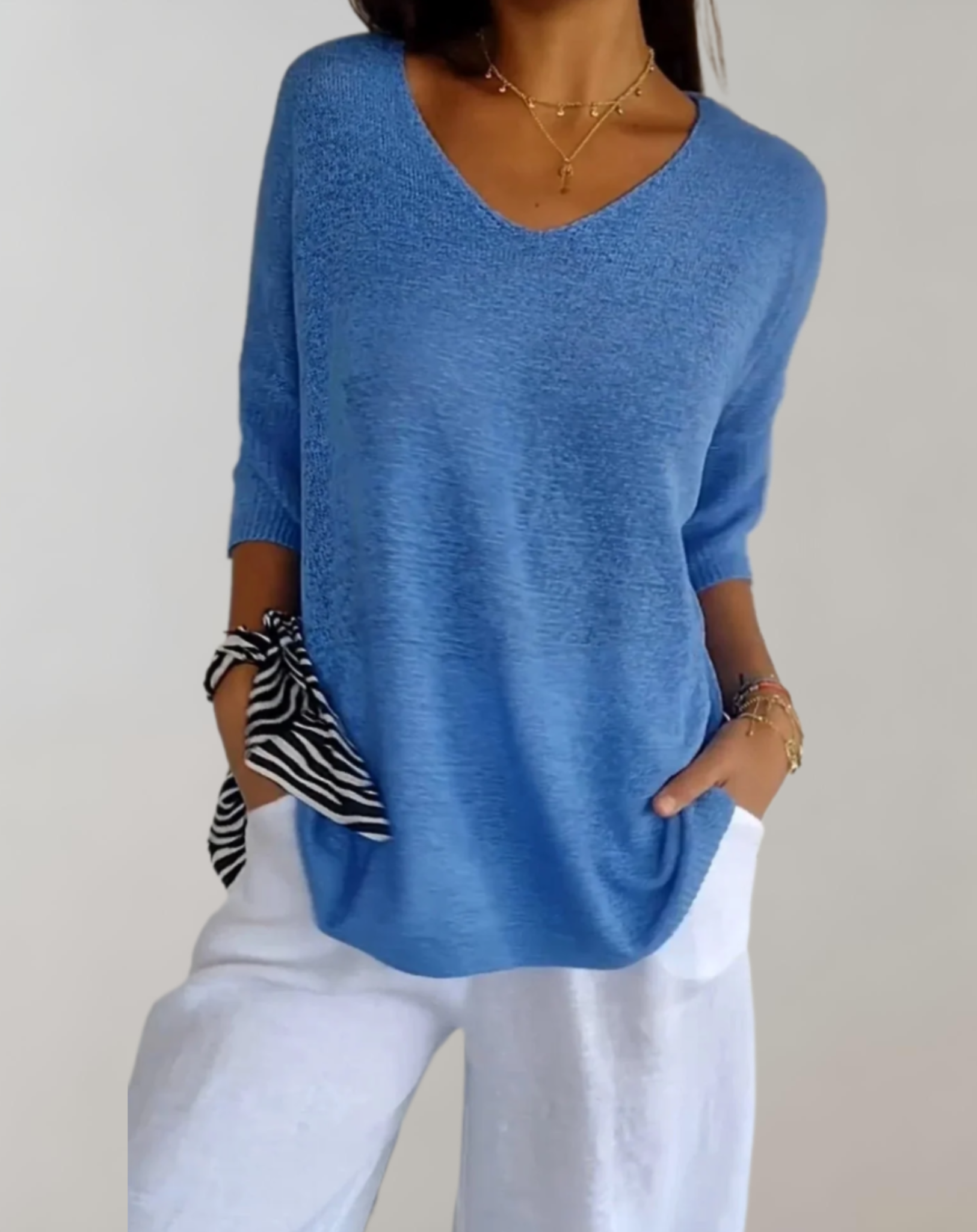 Laluna® V-Neck Knitted Top