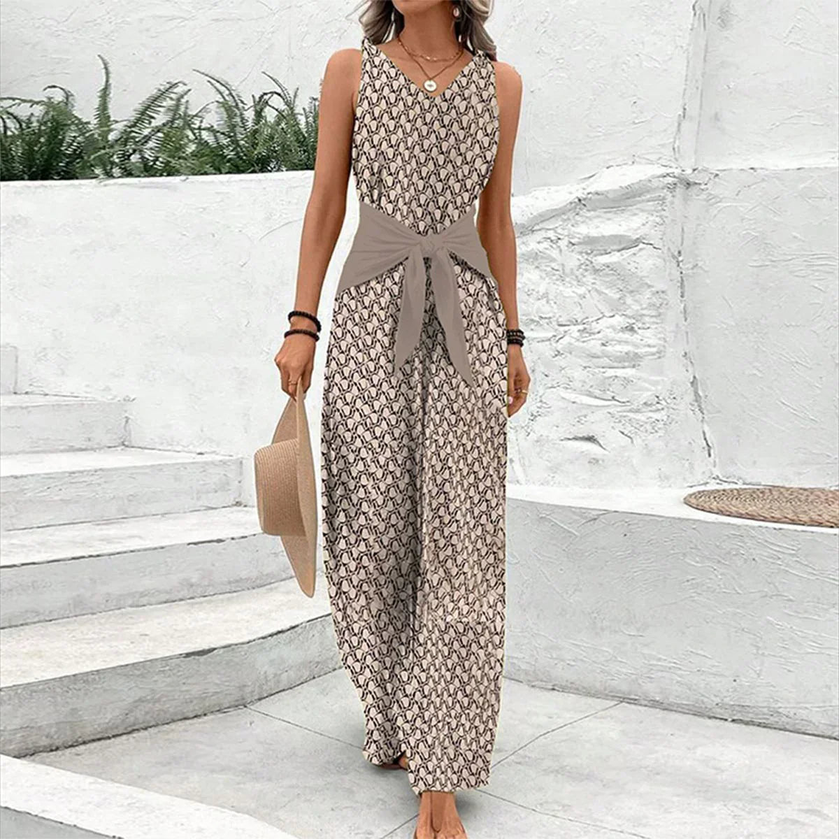 Laluna® | Sleeveless jumpsuit with round neck
