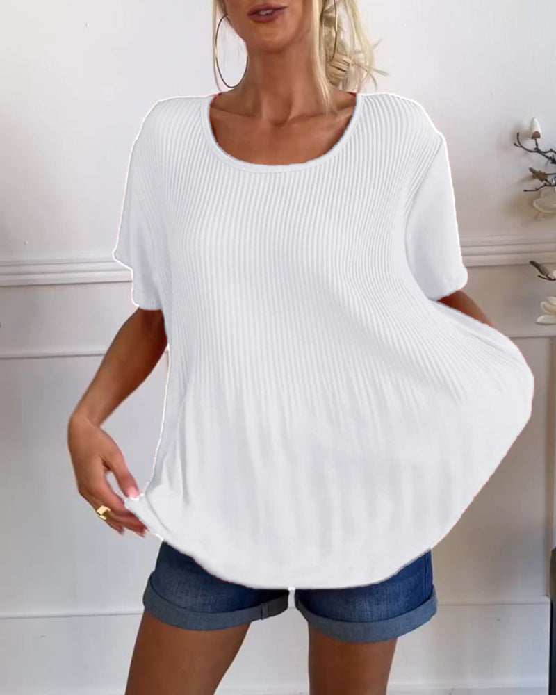 Relaxed Pleated Blouse with Round Neck