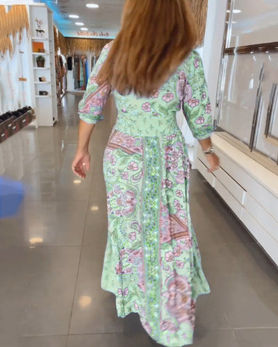 Laluna® | V-Neck 3/4 Sleeve Vacation Dress