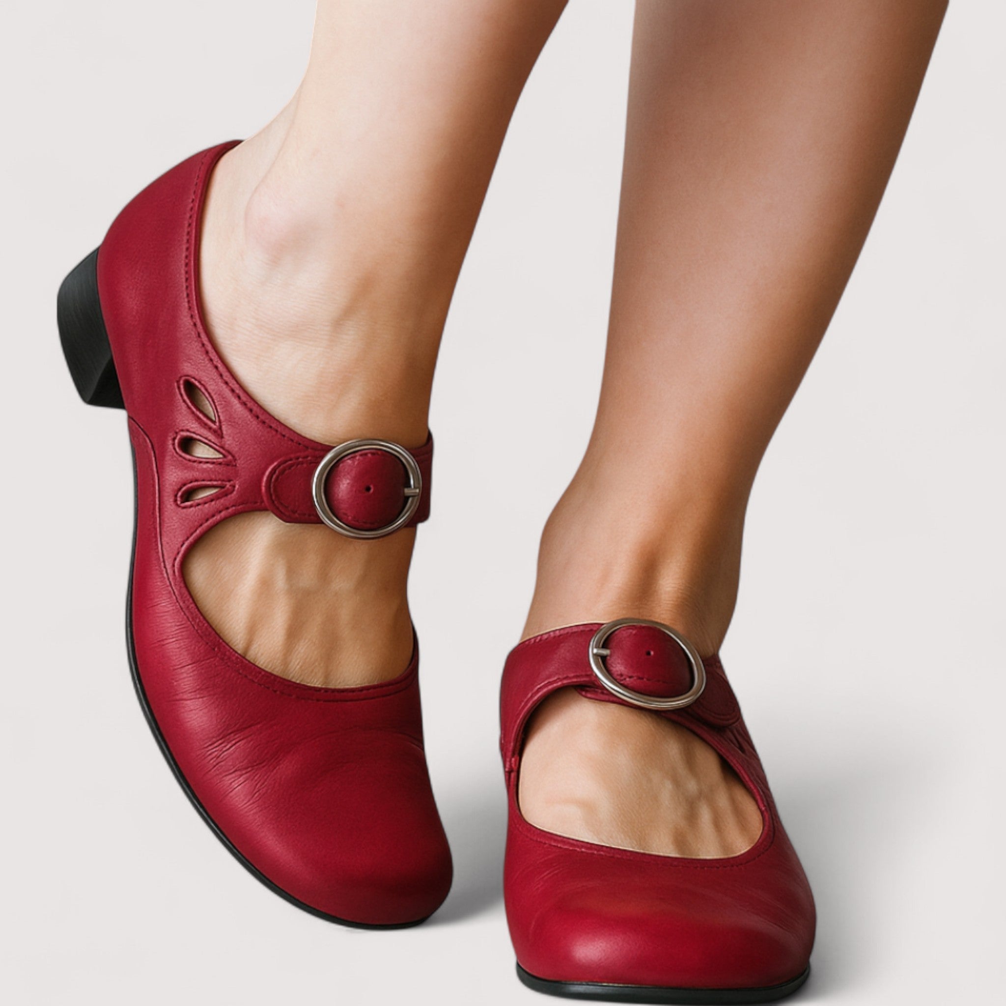 Ciara -Elegant eco-leather pumps