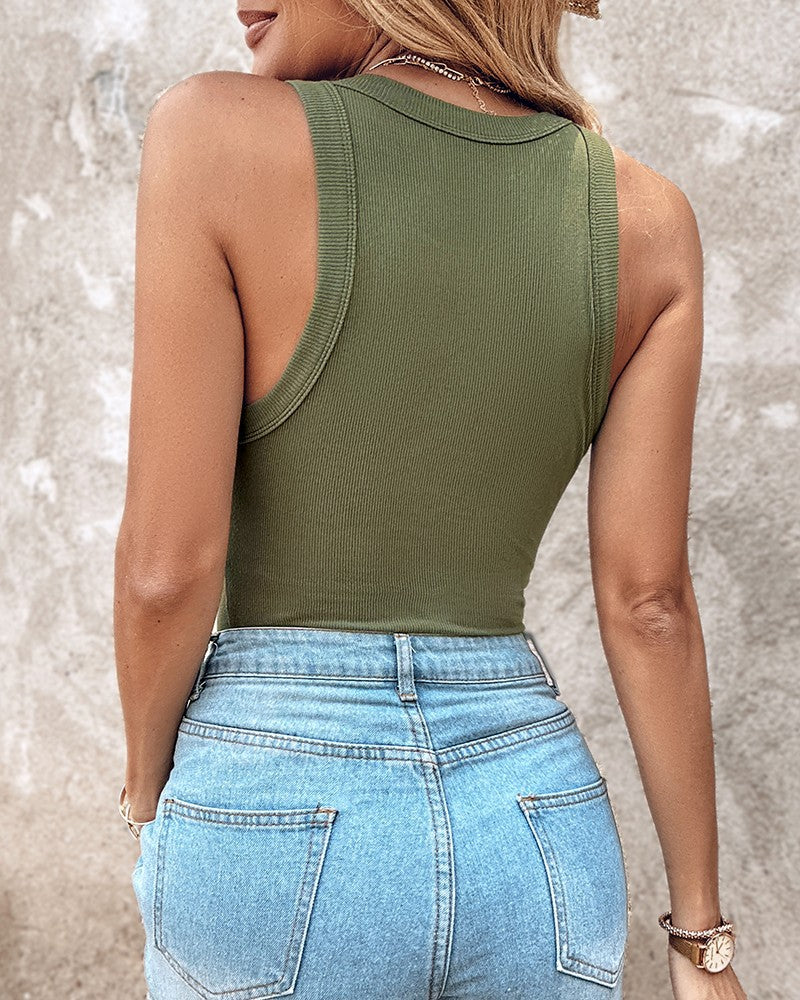 LALUNA® | Ribbed Top Featuring Built-In Bra Pads