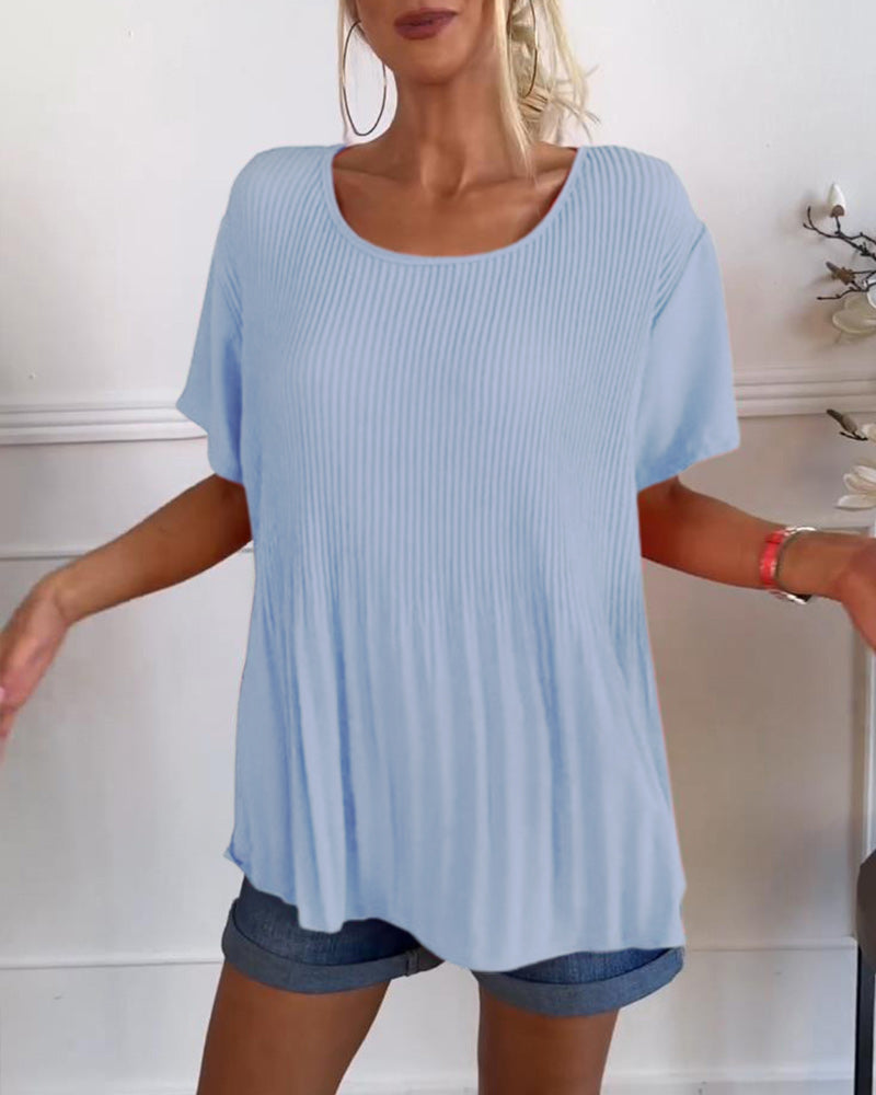 Relaxed Pleated Blouse with Round Neck