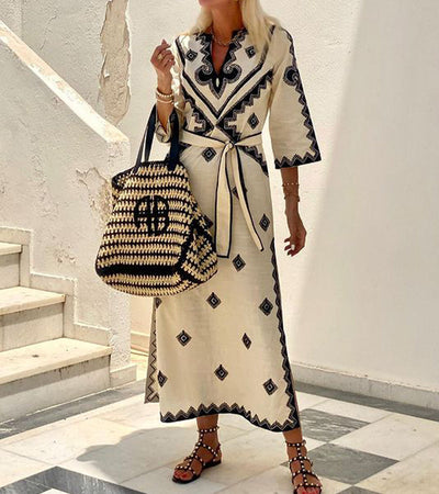 Laluna® | Classic V-Neck Half Sleeve Dress