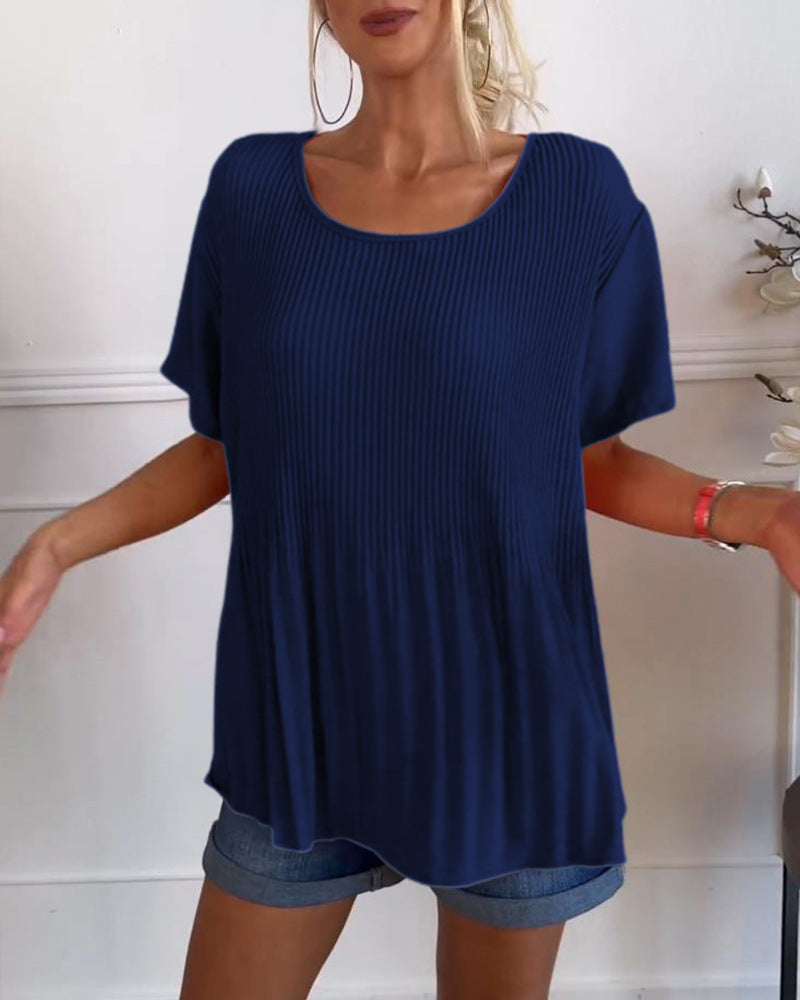 Relaxed Pleated Blouse with Round Neck