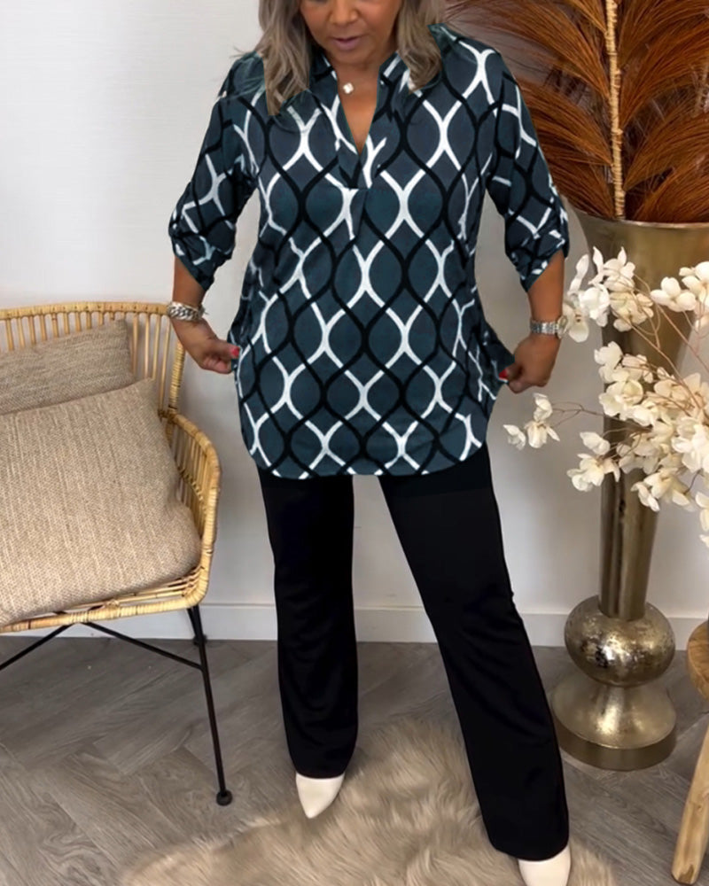 Casual blouse with long sleeves and print