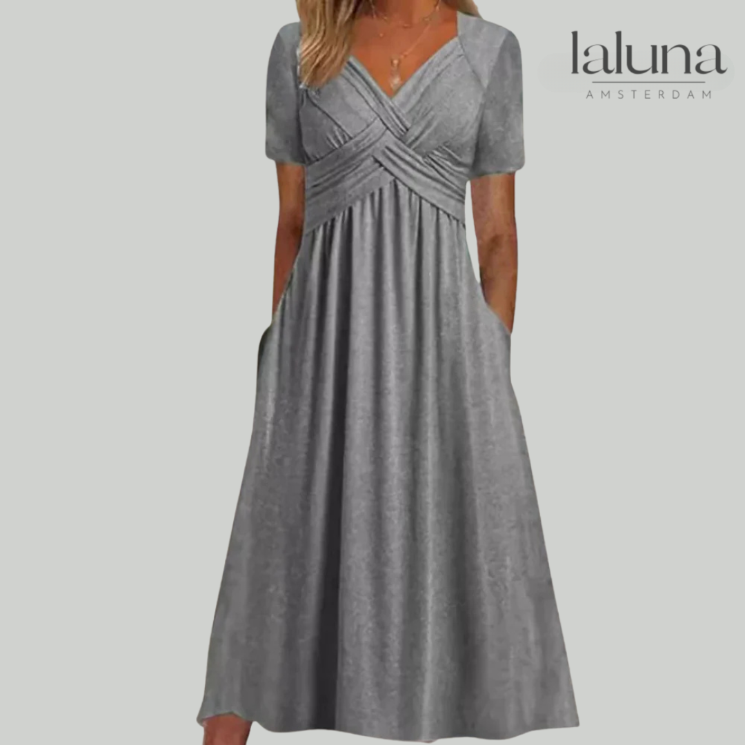 Rosella - Chic and Figure-Flattering Dress