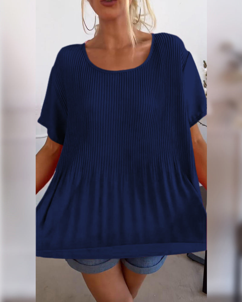 Relaxed Pleated Blouse with Round Neck
