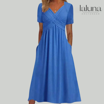 Rosella - Chic and Figure-Flattering Dress