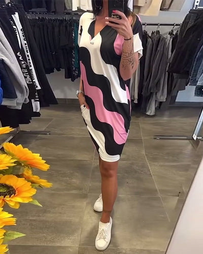 Laluna® | V-Neck Dress Featuring Wave Design