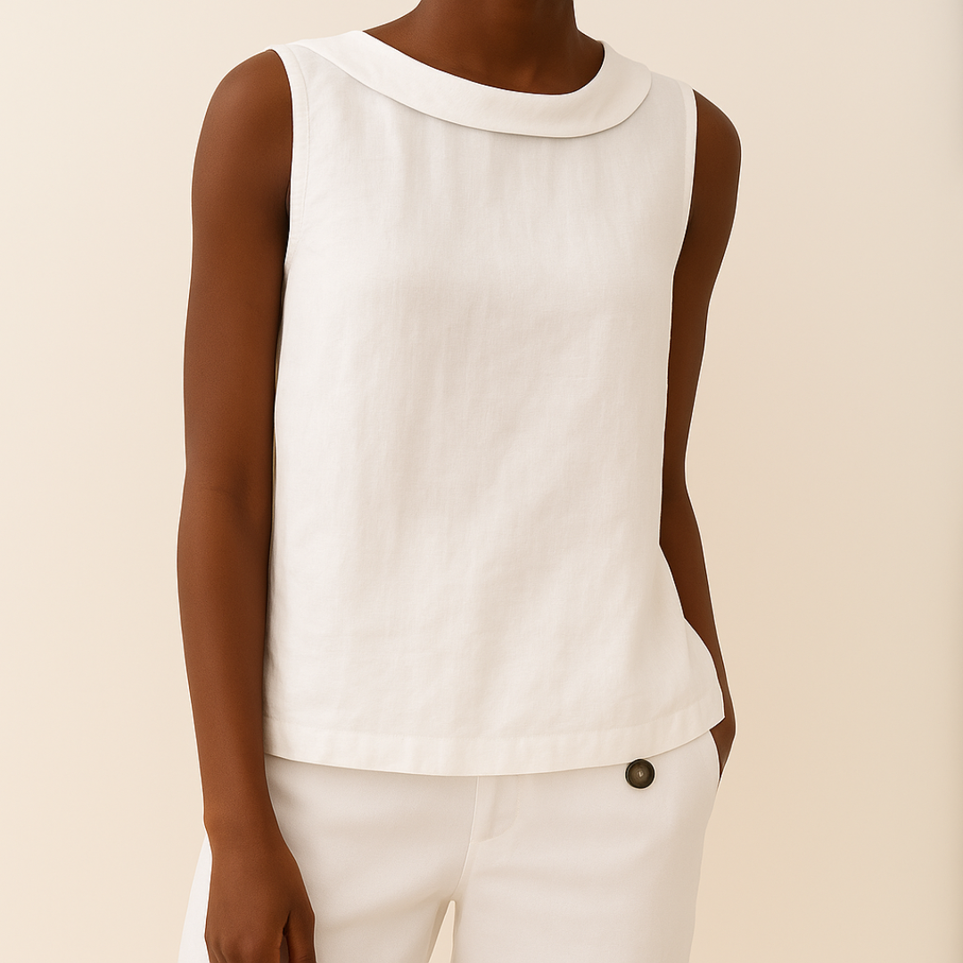Laluna® | Sleeveless Roll Collar Top