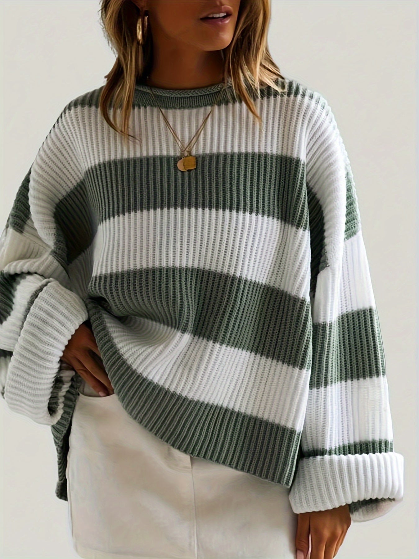 Laluna® | Striped Round Neck Sweater