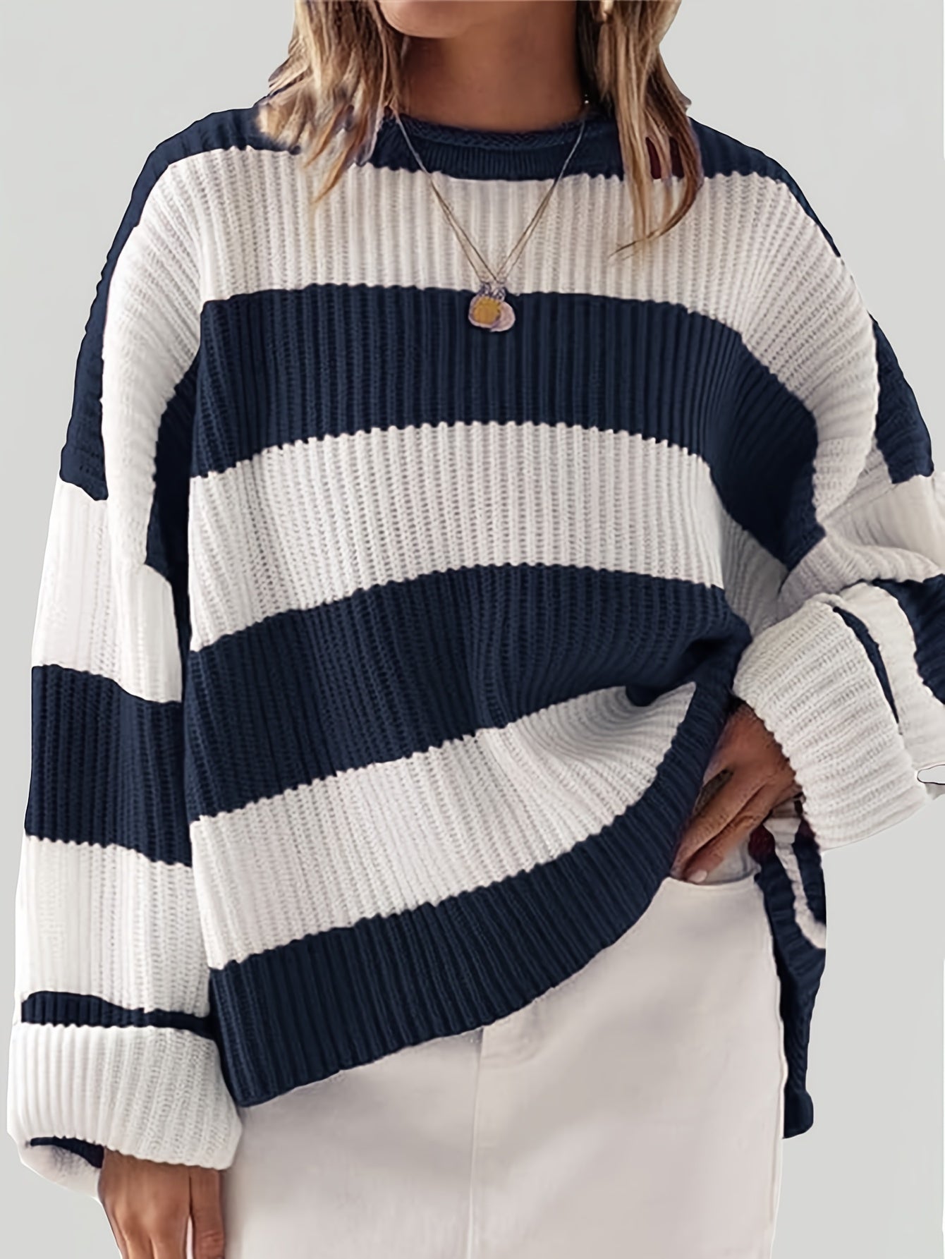 Laluna® | Striped Round Neck Sweater