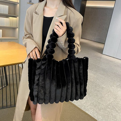 LALUNA® | Luxe Plush Shoulder Bag
