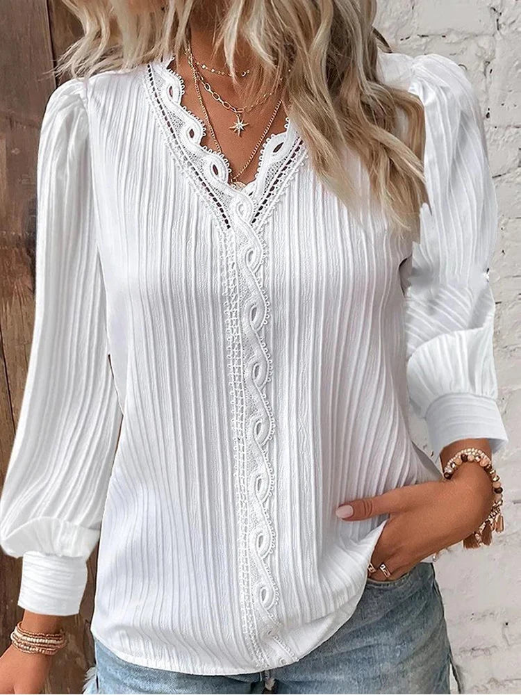 LALUNA® | Lace-Trimmed Chiffon Blouse