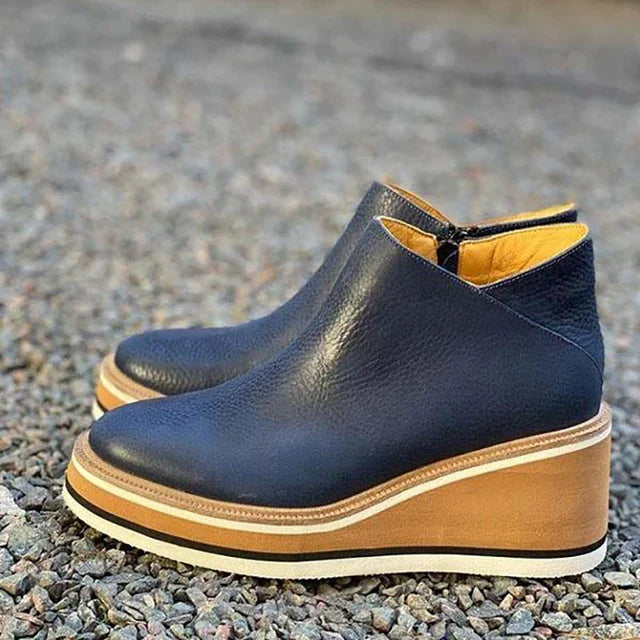 Deborah - Chic and Stylish Boots