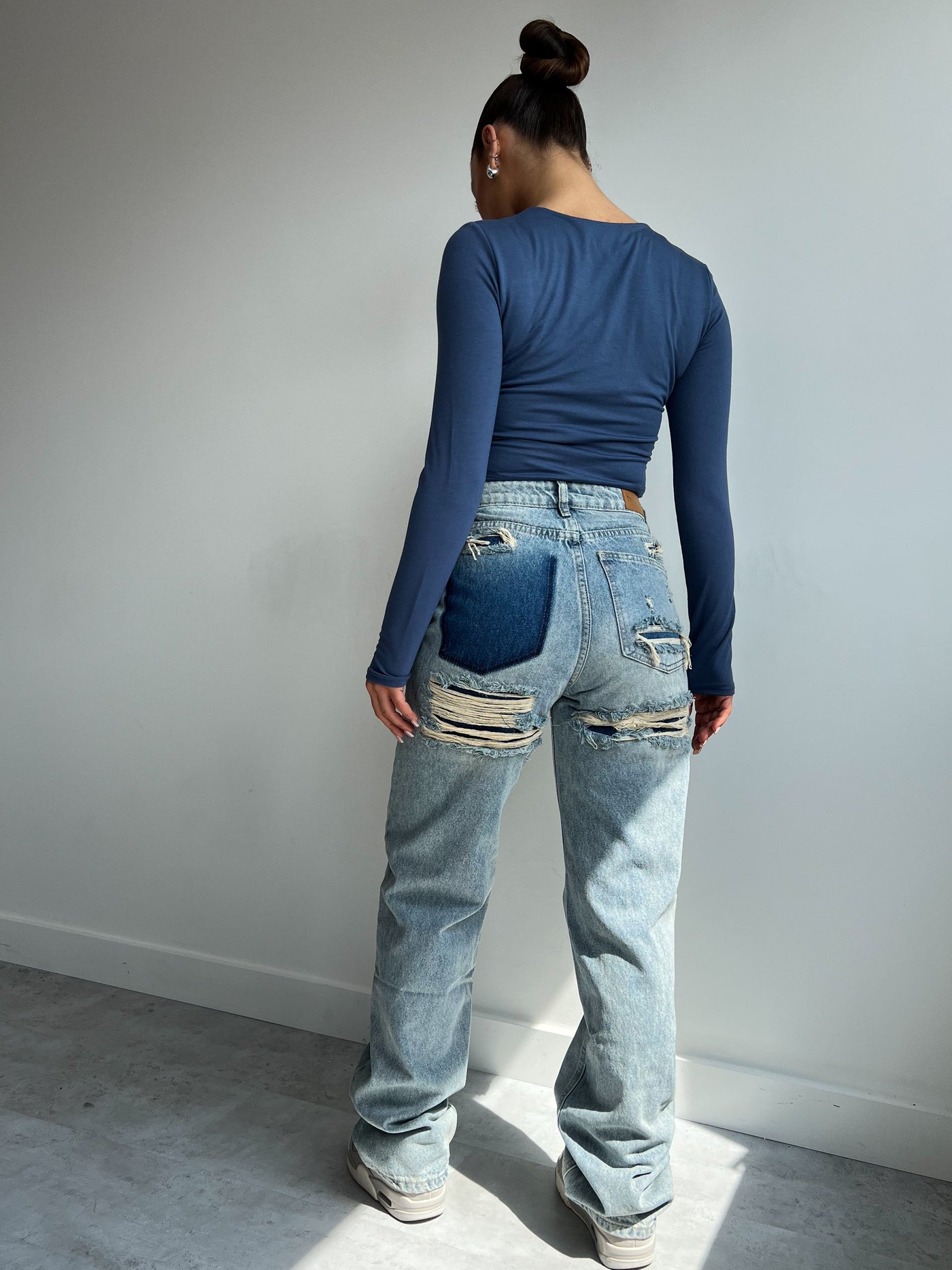 LALUNA® | TRENDY DISTRESSED JEANS