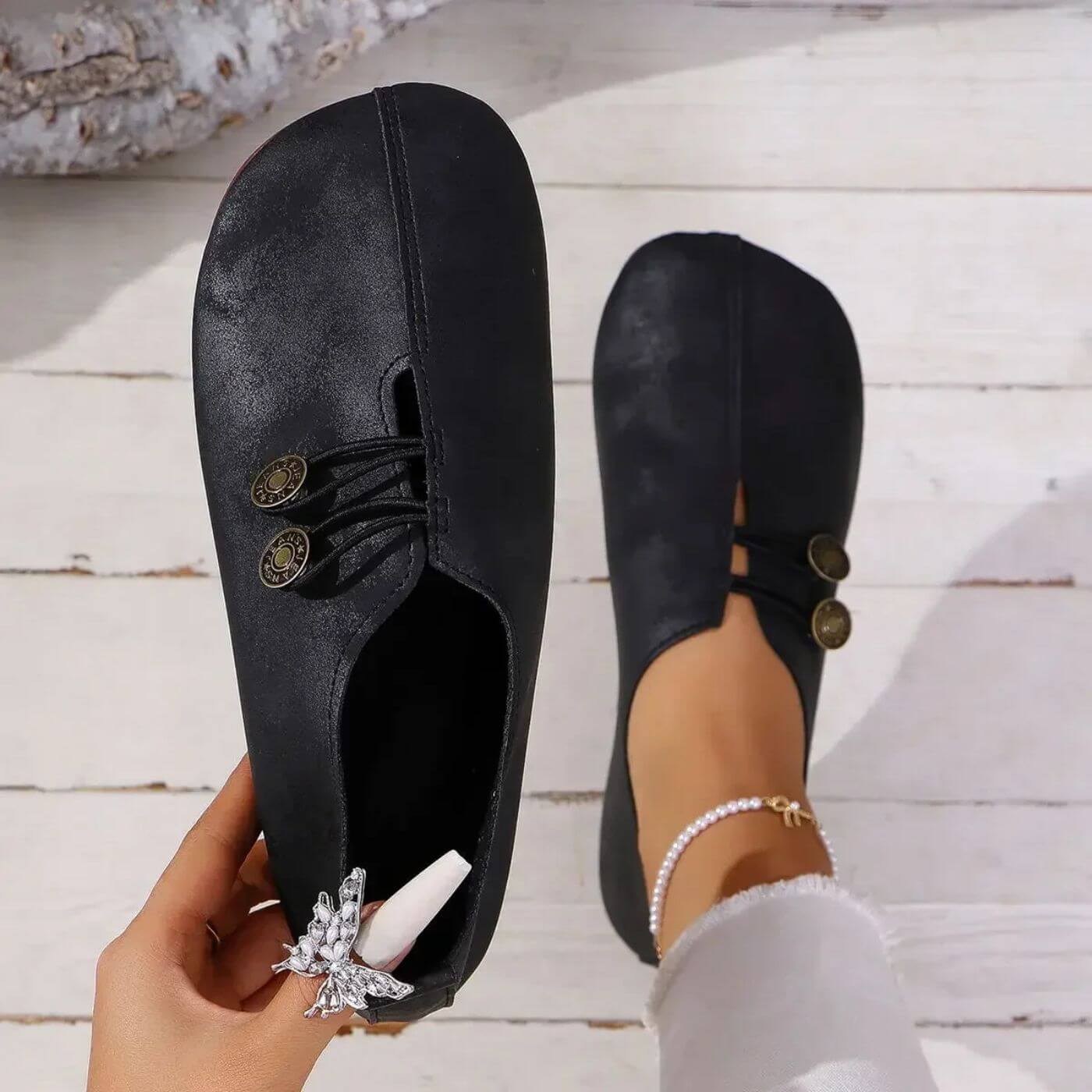 Laluna® | Comfortable and Flexible Orthopedic Footwear