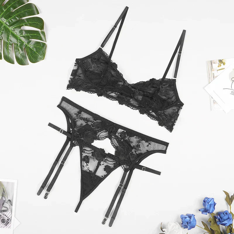 Laluna® Natalia Lace Lingerie Set
