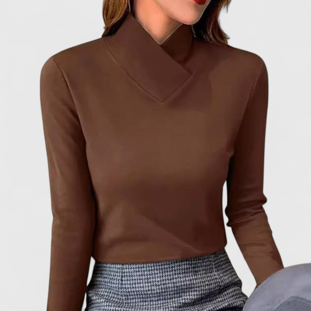 Laluna® | Elegant Turtleneck Fit