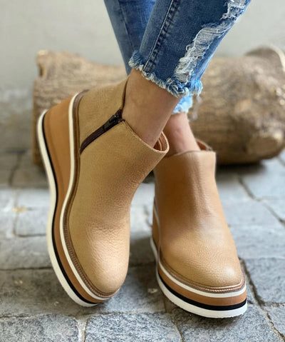 Deborah - Chic and Stylish Boots