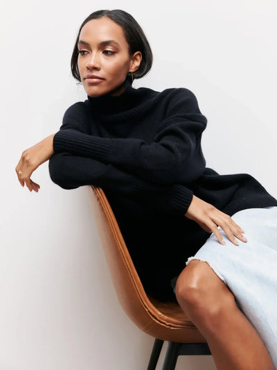Laluna® | Snug Neck Sweater