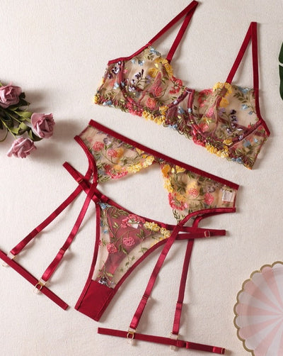 Laluna® Nadia Lingerie Collection