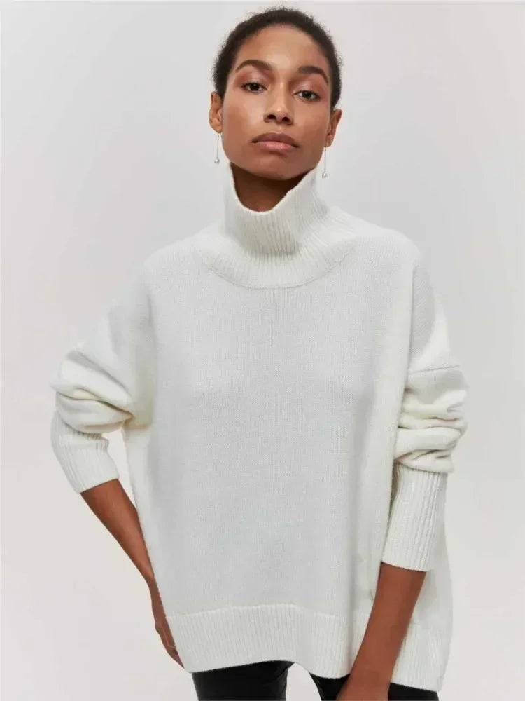 Laluna® | Snug Neck Sweater