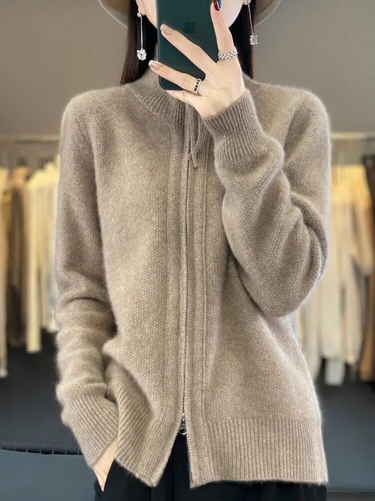 Laluna® | Snug Zip-Up Cardigan