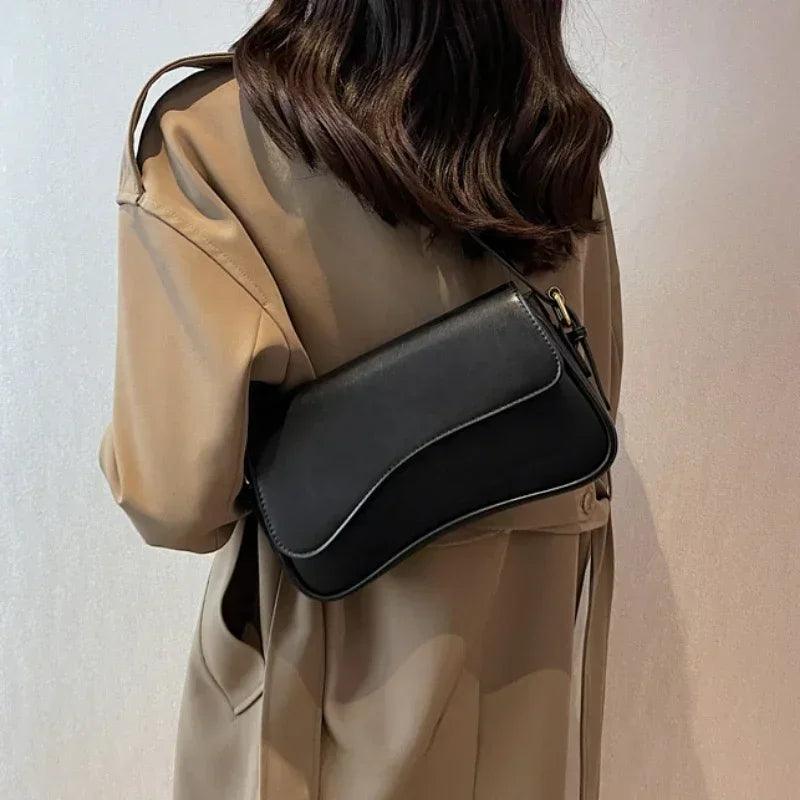 LALUNA® | PureLine Handbag