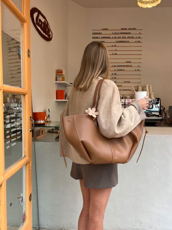 Laluna® | Retro-Inspired Tote Bag