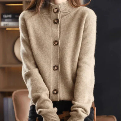 Laluna® | Elegant Button-Up Cardigan