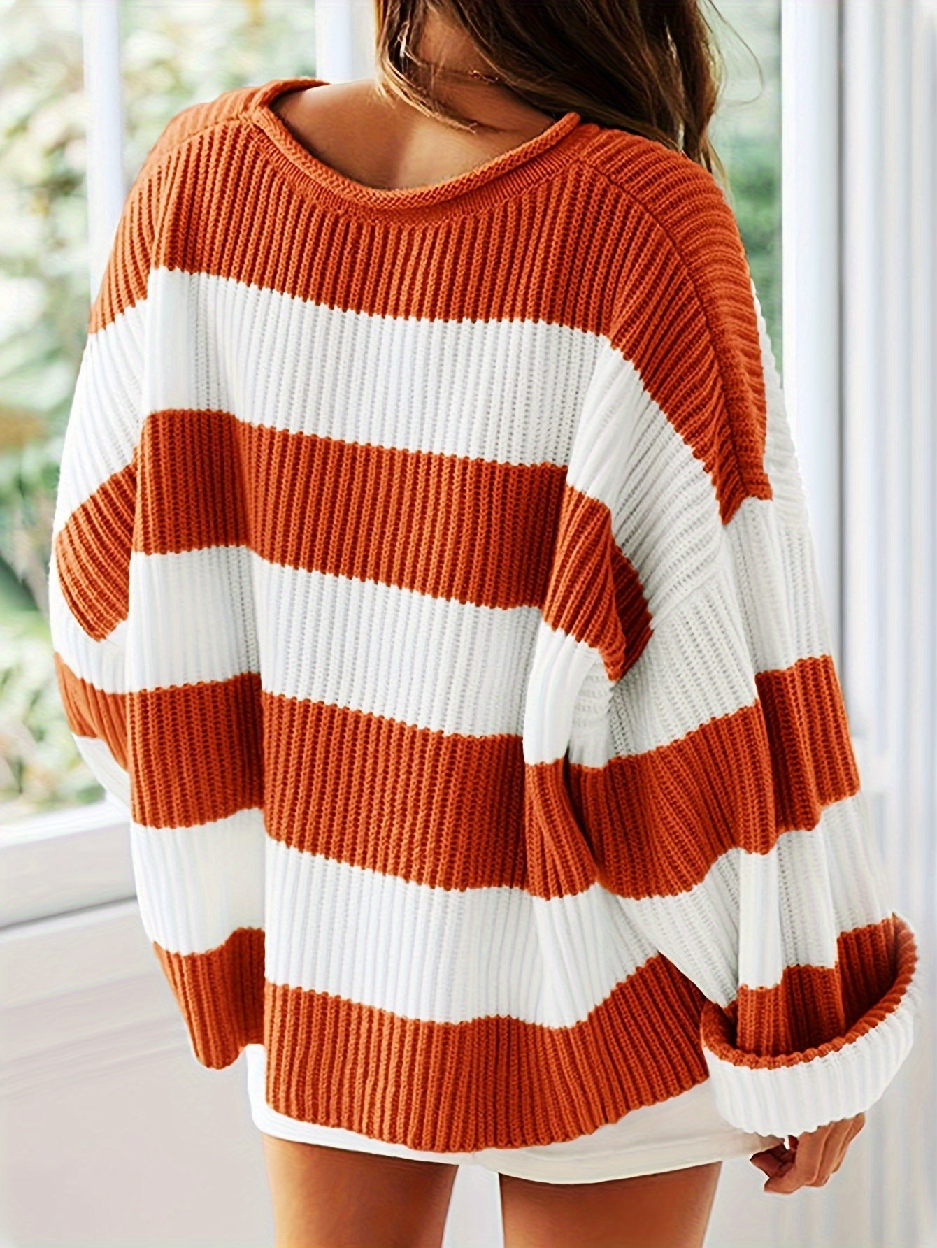 Laluna® | Striped Round Neck Sweater