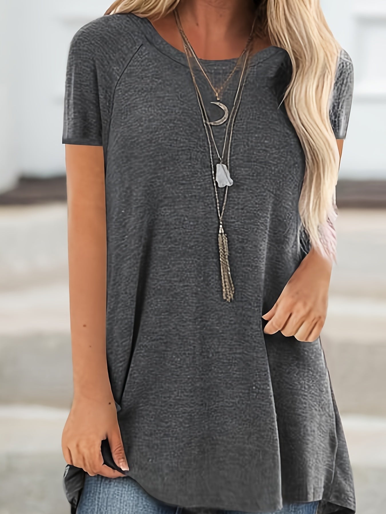Laluna® Round Neck Short Sleeve T-Shirt