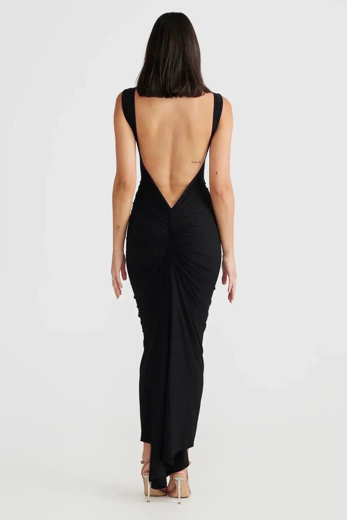Laluna® | Sleeveless Pleated Backless Dress