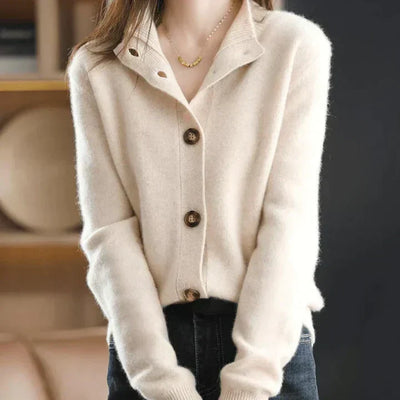 Laluna® | Elegant Button-Up Cardigan