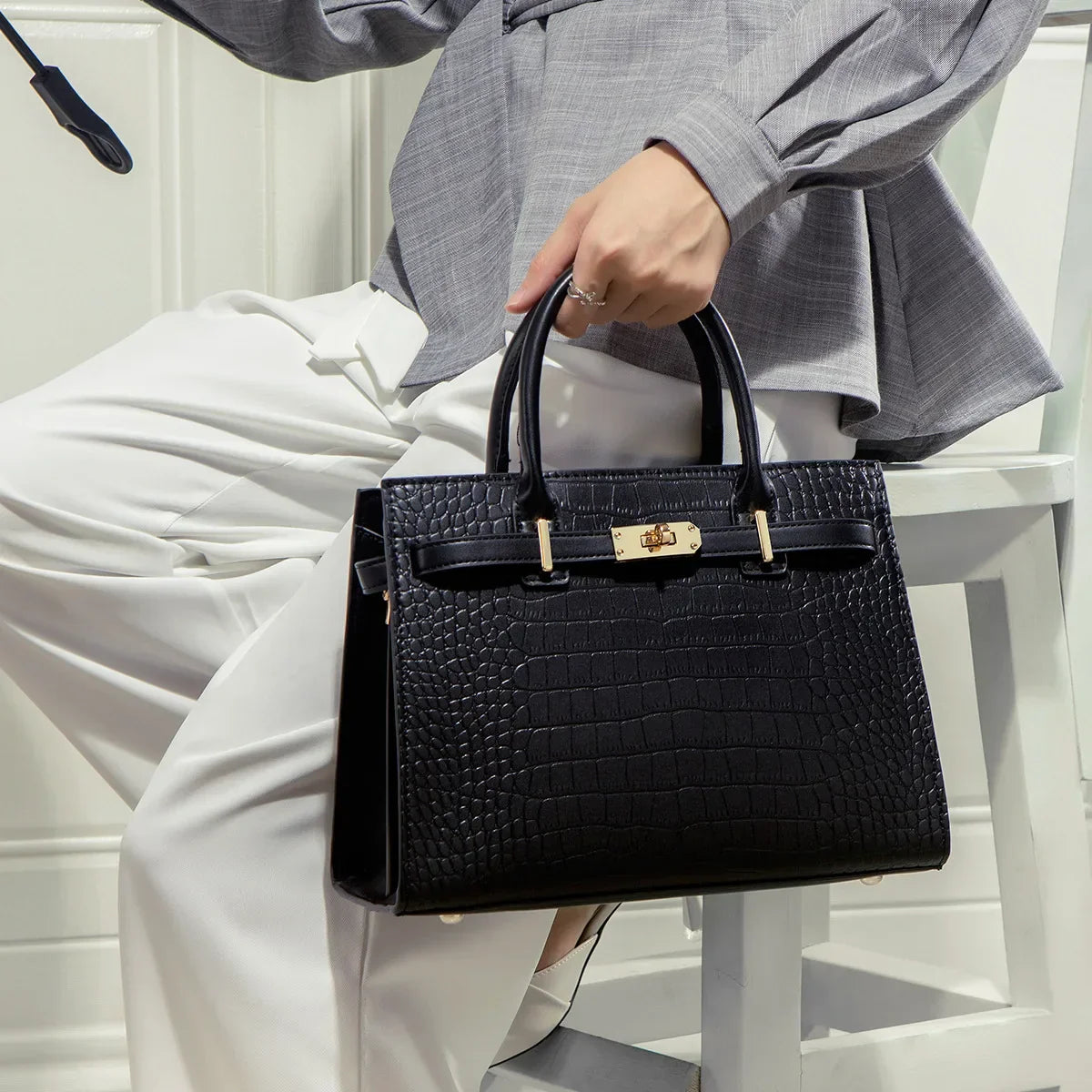 Laluna® | Allure Crocodile-Patterned Bag
