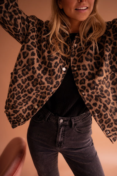 Laluna® | Stylish Leopard Print Jacket