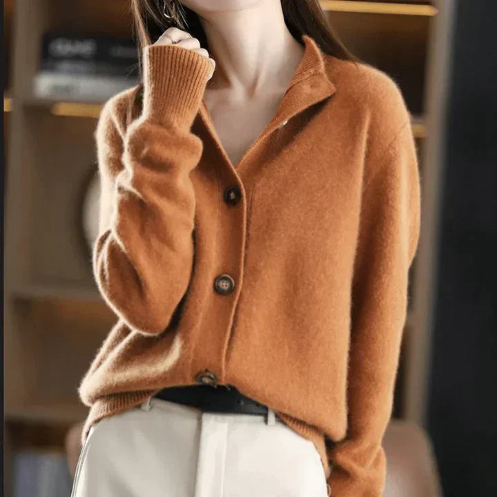 Laluna® | Elegant Button-Up Cardigan